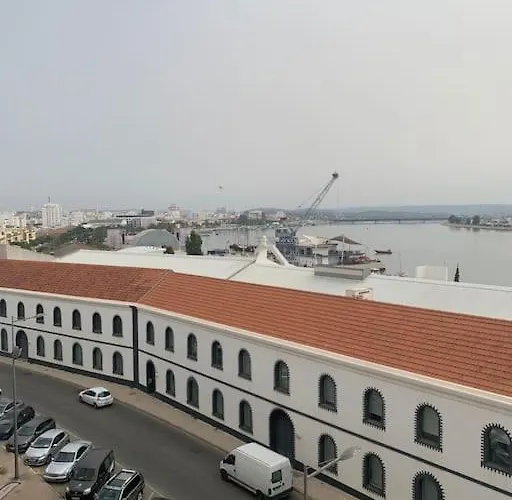 Apartament Centre Historique, Confort, Vue Riviere Et Ribeirinha