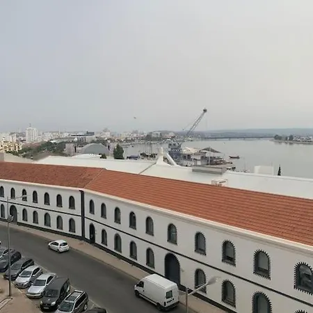 アパート Centre Historique, Confort, Vue Riviere Et Ribeirinha